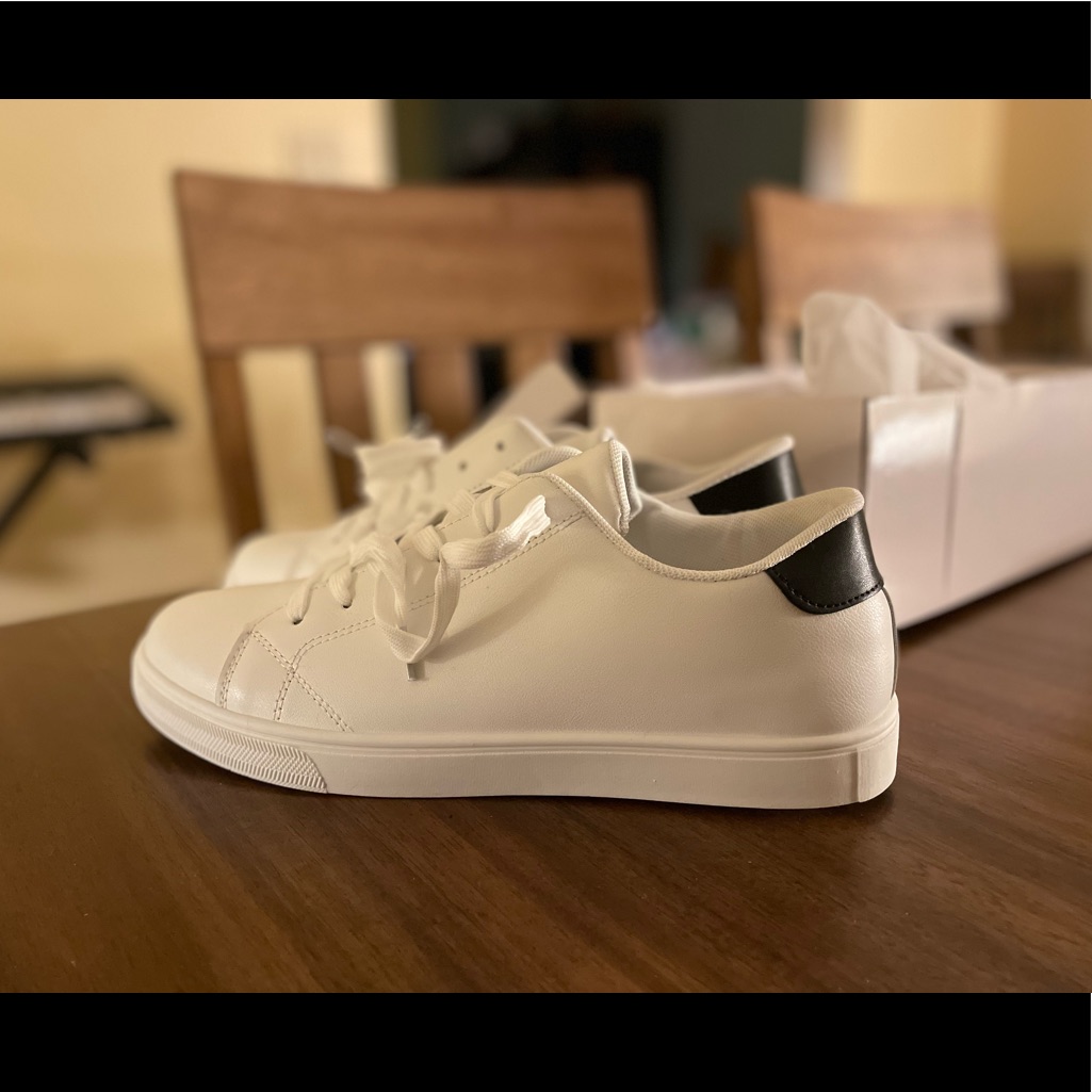 Bnib Mens White Mens Sneakers